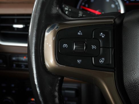 Used 2021 Chevrolet Suburban High Country image 22