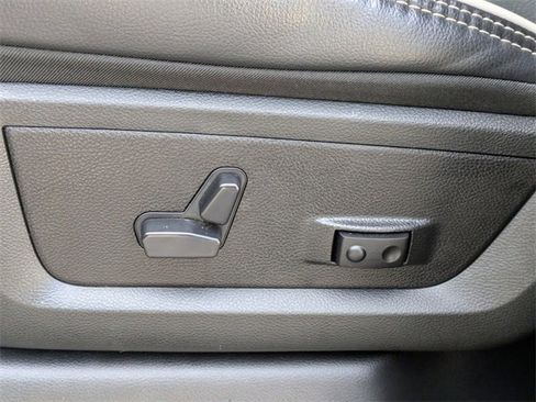 Used 2026 RAM 2500 Laramie image 21