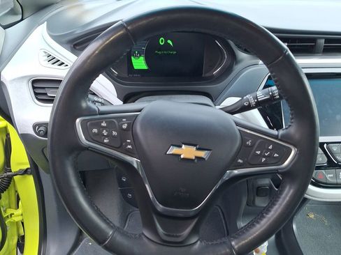 Used 2019 Chevrolet Bolt LT FWD image 12