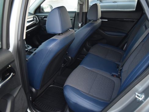Used 2024 Kia Seltos S AWD/4WD image 8