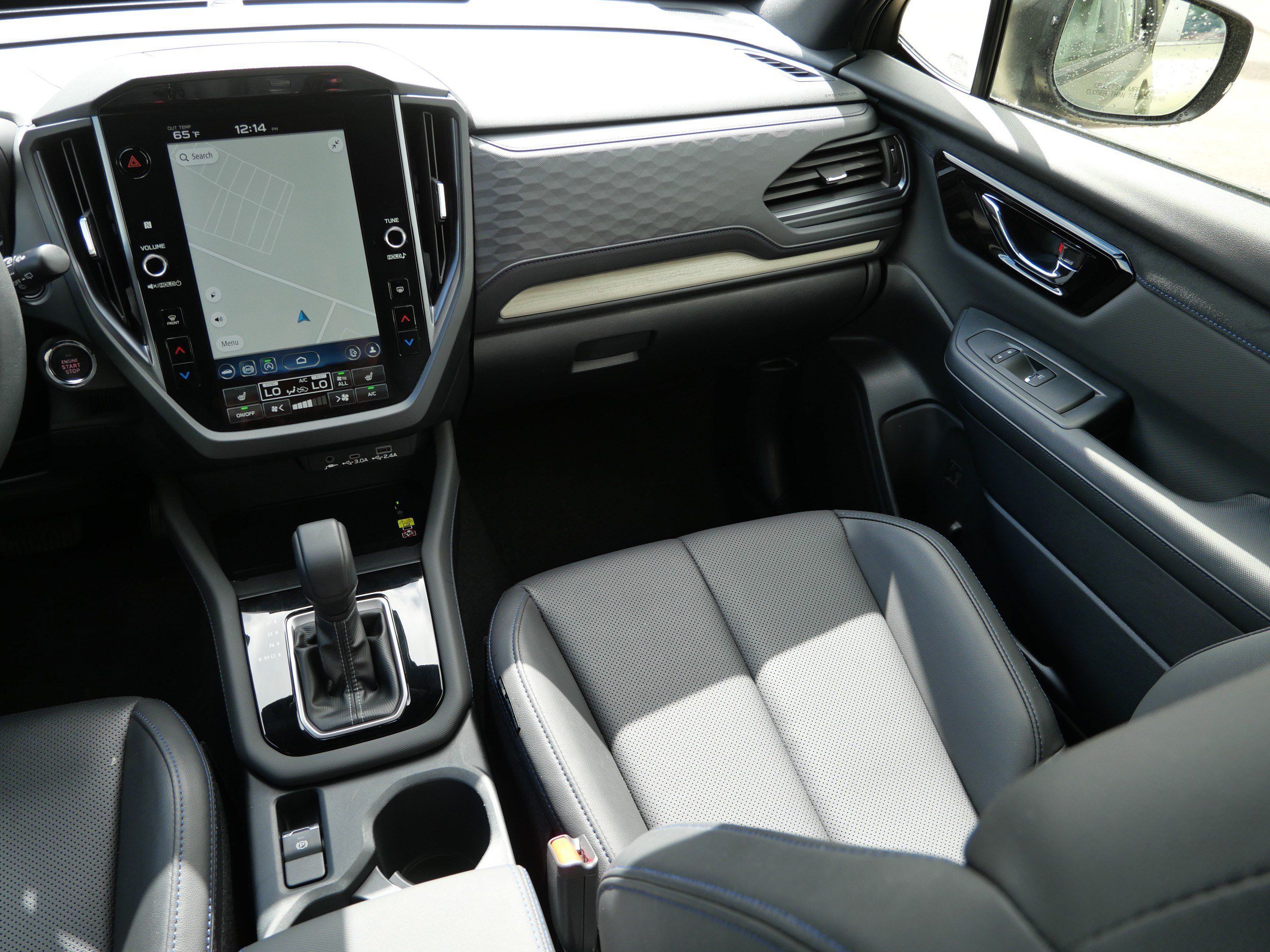 Used 2025 Subaru Forester Limited AWD/4WD image 11