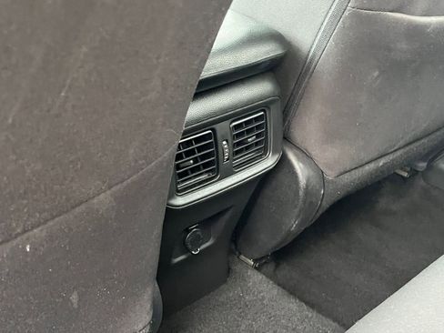 Used 2025 Toyota RAV4 LE image 23