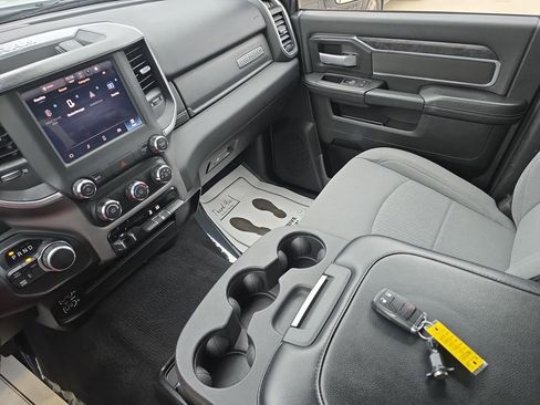 Used 2024 RAM 2500 Big Horn w/ Bed Utility Group image 28