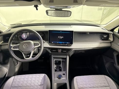 New 2026 Volkswagen Tiguan S AWD/4WD image 14