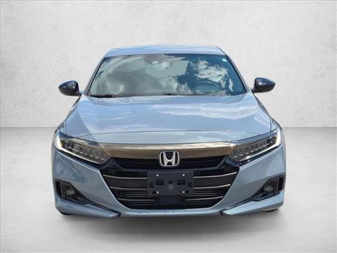 Used 2022 Honda Accord Sport image 2