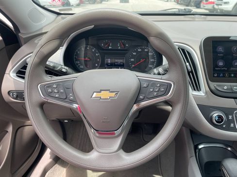 Used 2023 Chevrolet Malibu LT FWD image 24
