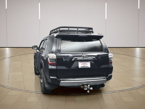 Used 2020 Toyota 4Runner TRD Off-Road AWD/4WD image 6