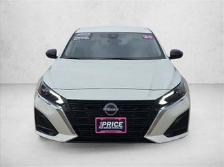 Used 2025 Nissan Altima 2.5 SV FWD video 2
