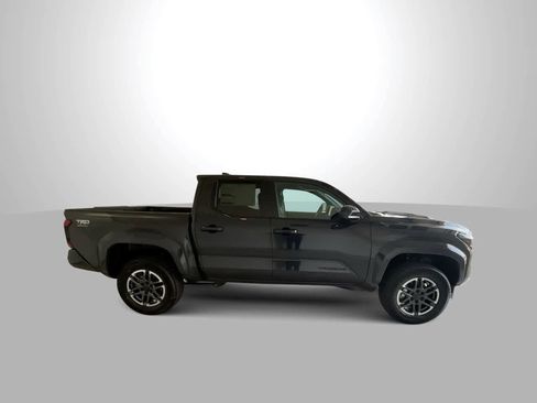 New 2025 Toyota Tacoma TRD Sport image 9