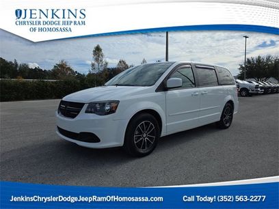 Used 2017 Dodge Grand Caravan SE