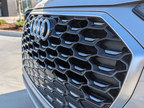 Used 2022 Audi Q5 2.0T Premium Plus image 28