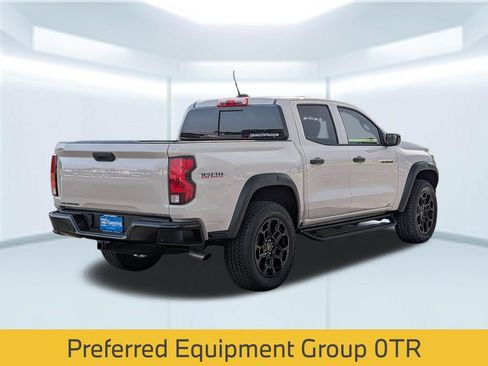 Used 2026 Chevrolet Colorado Trail Boss AWD/4WD image 6