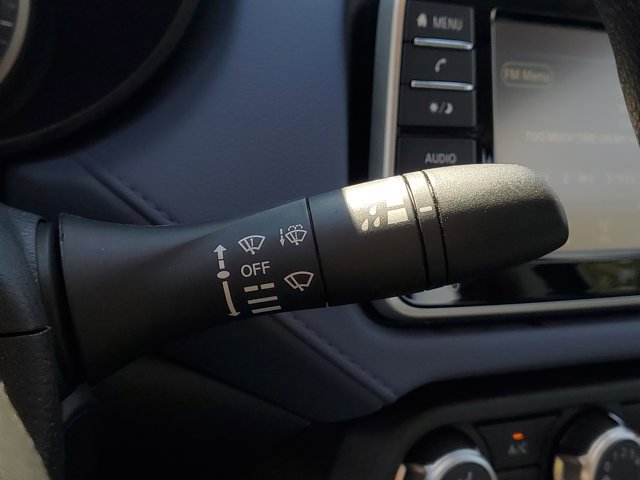 Certified 2024 Nissan Versa SV FWD image 12