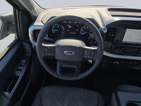 Used 2022 Ford F150 XL w/ Trailer Tow Package RWD image 14