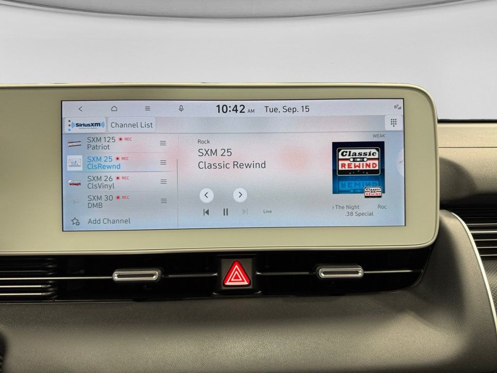 Used 2024 Hyundai Ioniq 5 Limited AWD/4WD image 12