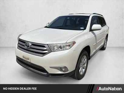 Used 2013 Toyota Highlander SE