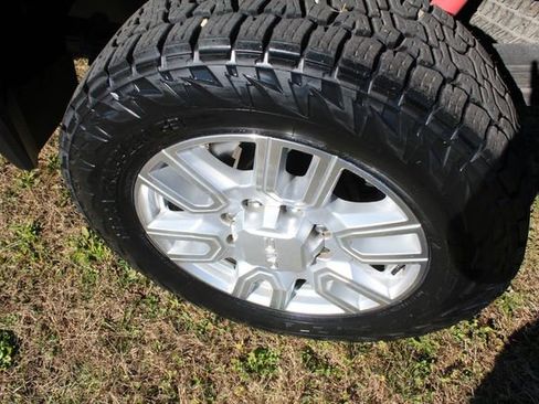 Used 2020 GMC Sierra 2500 SLT w/ SLT Premium Plus Package image 31