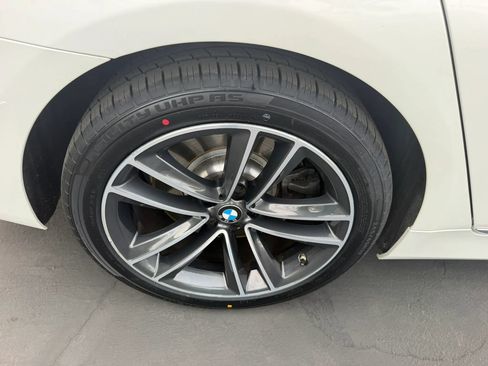 Used 2020 BMW 750i xDrive w/ Autobahn Package AWD/4WD image 36
