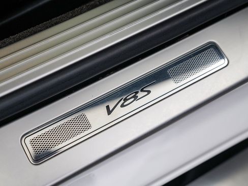 Used 2016 Bentley Continental GT V8 S image 25