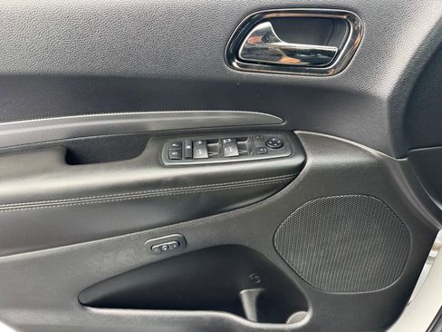 Used 2019 Dodge Durango GT image 13