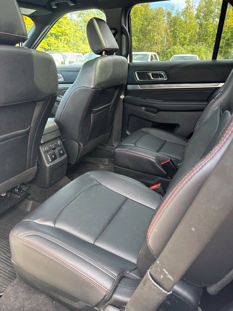 Used 2019 Ford Explorer Sport w/ Equipment Group 401A AWD/4WD image 14