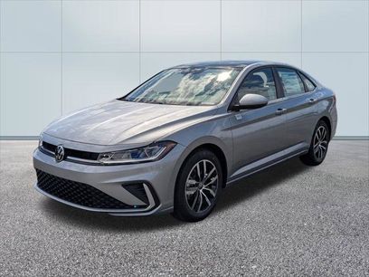 New 2025 Volkswagen Jetta SE