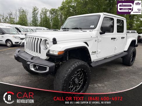 Used 2022 Jeep Gladiator Overland w/ Cold Weather Group AWD/4WD image 3