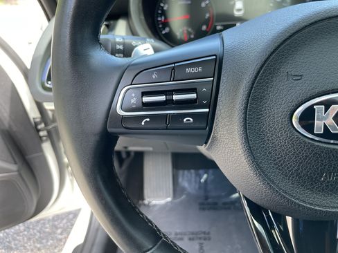 Used 2018 Kia Stinger Premium RWD image 18