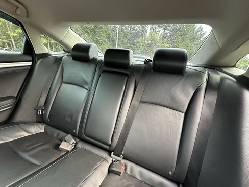 Used 2019 Honda Civic EX-L image 8