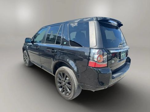 Used 2015 Land Rover LR2 HSE AWD/4WD image 8