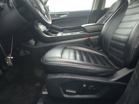Used 2020 Ford Edge SEL w/ Convenience Package image 5
