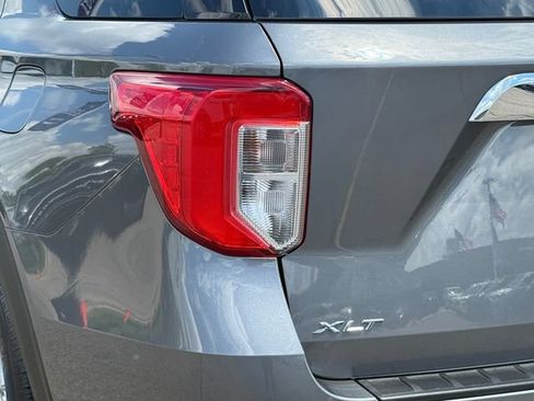 Certified 2023 Ford Explorer XLT w/ Equipment Group 202A AWD/4WD image 29