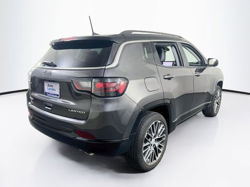 Used 2022 Jeep Compass Limited w/ Elite Group AWD/4WD image 5