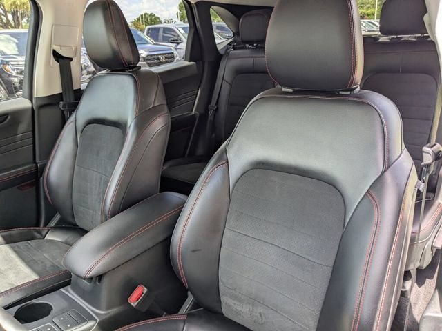 Used 2022 Ford Escape SEL w/ SEL Stealth AWD Package image 26