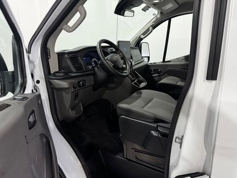 Used 2024 Ford Transit 350 XLT RWD image 16