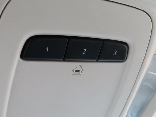 Used 2021 Buick Envision Essence w/ Technology Package I AWD/4WD image 38