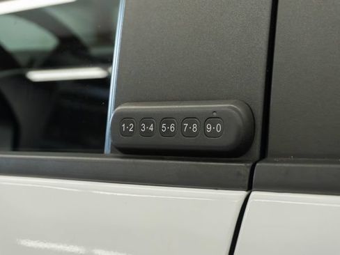 Used 2021 Ford F250 XL w/ Power Equipment Group AWD/4WD image 5