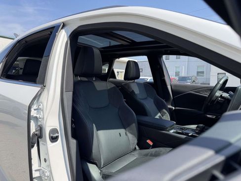 Used 2023 Lexus RX 350 AWD w/ Accessory Package image 10