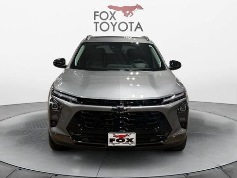 Used 2024 Chevrolet Trax ACTIV w/ Sunroof Package FWD image 9