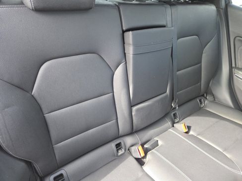 Used 2018 Mercedes-Benz GLA 250 4MATIC image 23