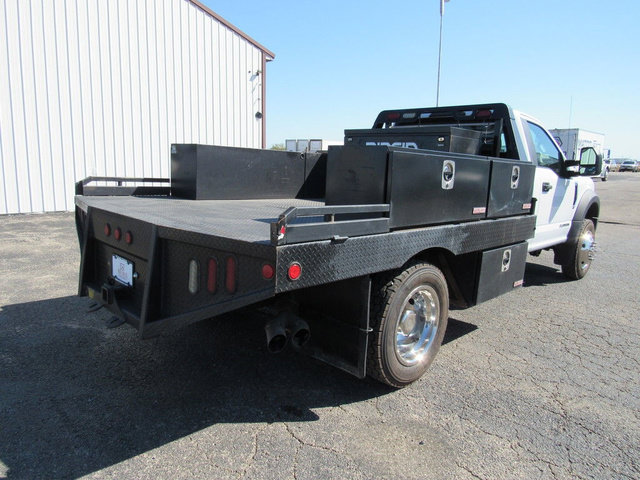 Used 2018 Ford F550 2WD Regular Cab Super Duty image 3