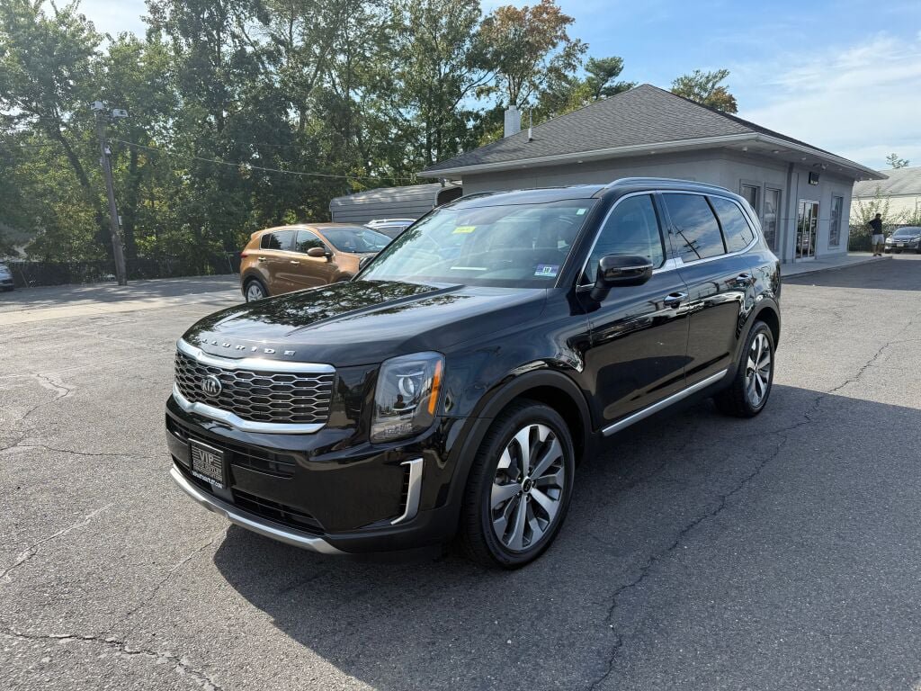 Used 2020 Kia Telluride S AWD/4WD image 3
