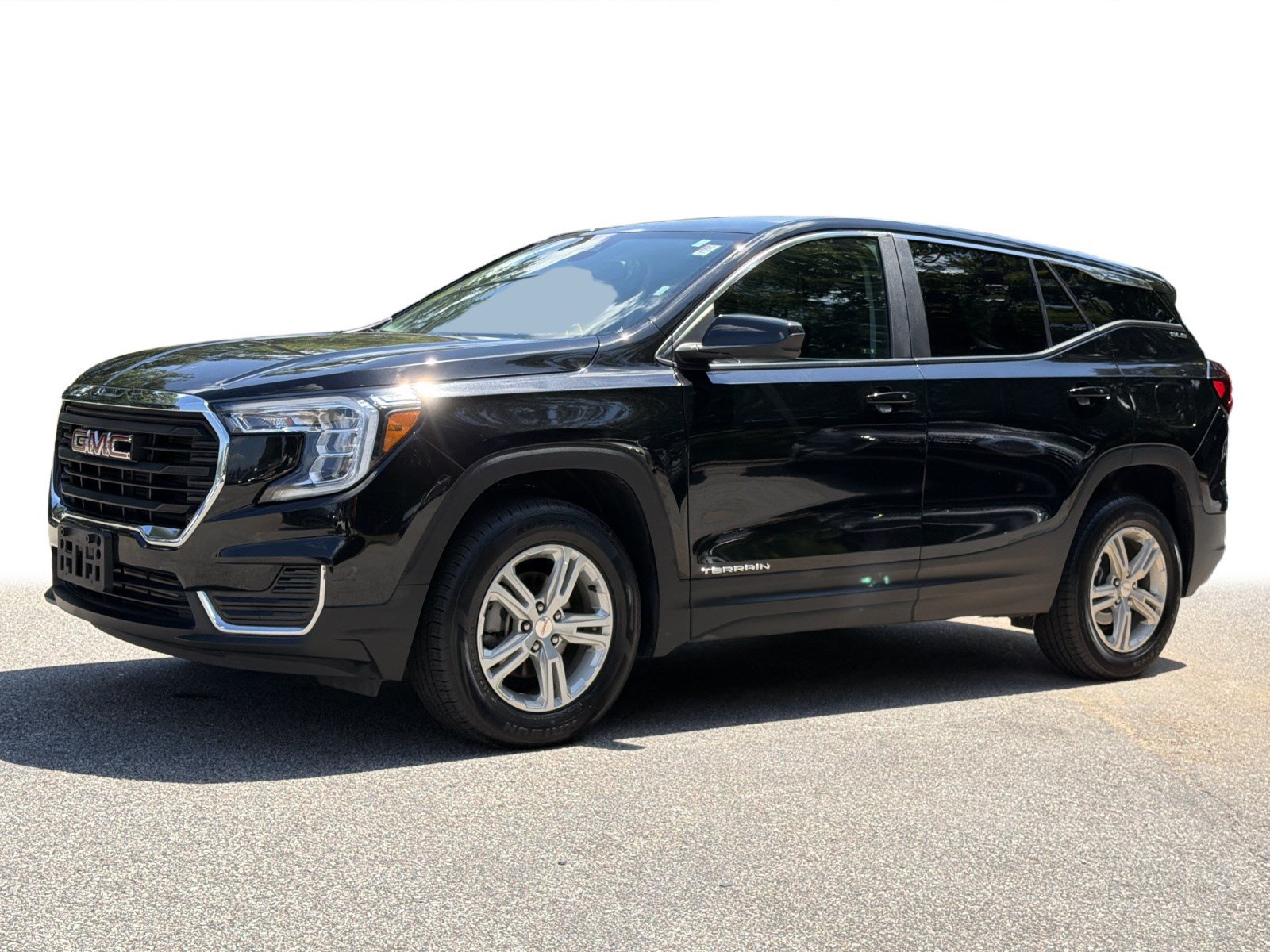 Used 2024 GMC Terrain SLE AWD/4WD image 21