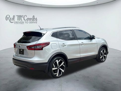 Used 2021 Nissan Rogue Sport SL w/ Premium Package image 5