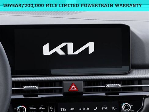 New 2026 Kia Sportage EX w/ EX Panorama Roof Package image 20