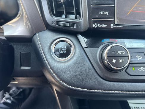 Used 2018 Toyota RAV4 XLE w/ Plus Extra Value Package AWD/4WD image 37