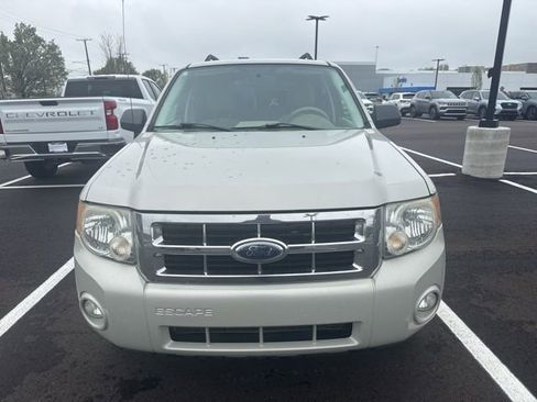Used 2008 Ford Escape XLT FWD image 2