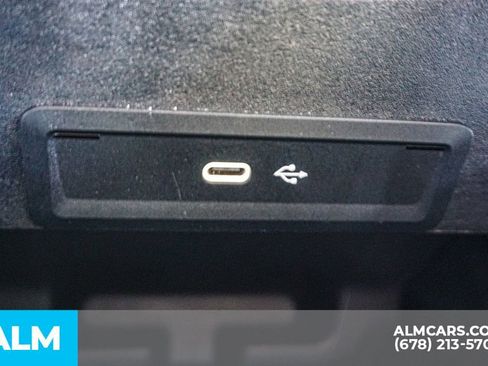 Used 2025 Mercedes-Benz GLE 350 4MATIC image 45