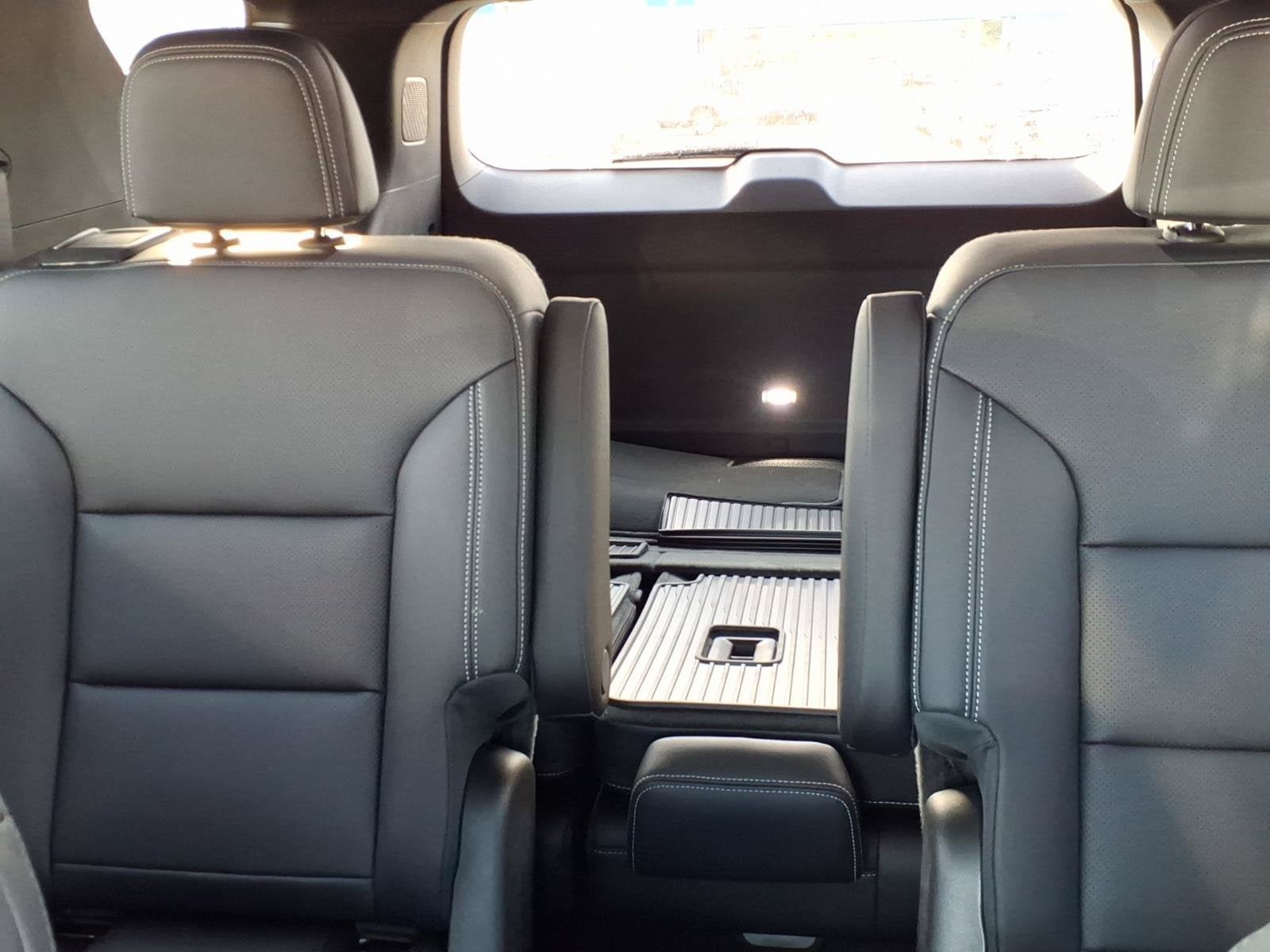 New 2027 Chevrolet Traverse LT AWD/4WD image 9