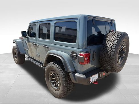 Used 2024 Jeep Wrangler Unlimited Rubicon image 7